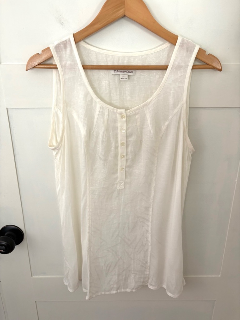 Coldwater Creek Ivory Linen Modal Blend Bamboo Tank. Size Medium.
